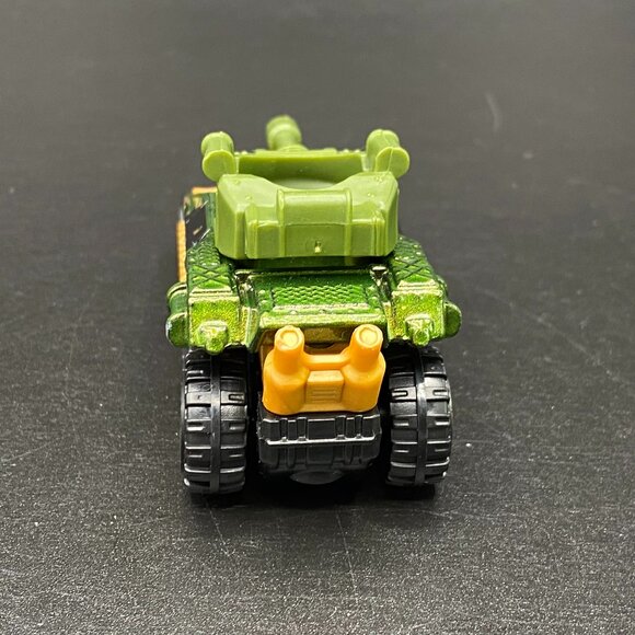 Hot Wheels Daredevils Tanknator 1:64 Diecast Multicolor Camo DHP21 - Picture 7 of 13